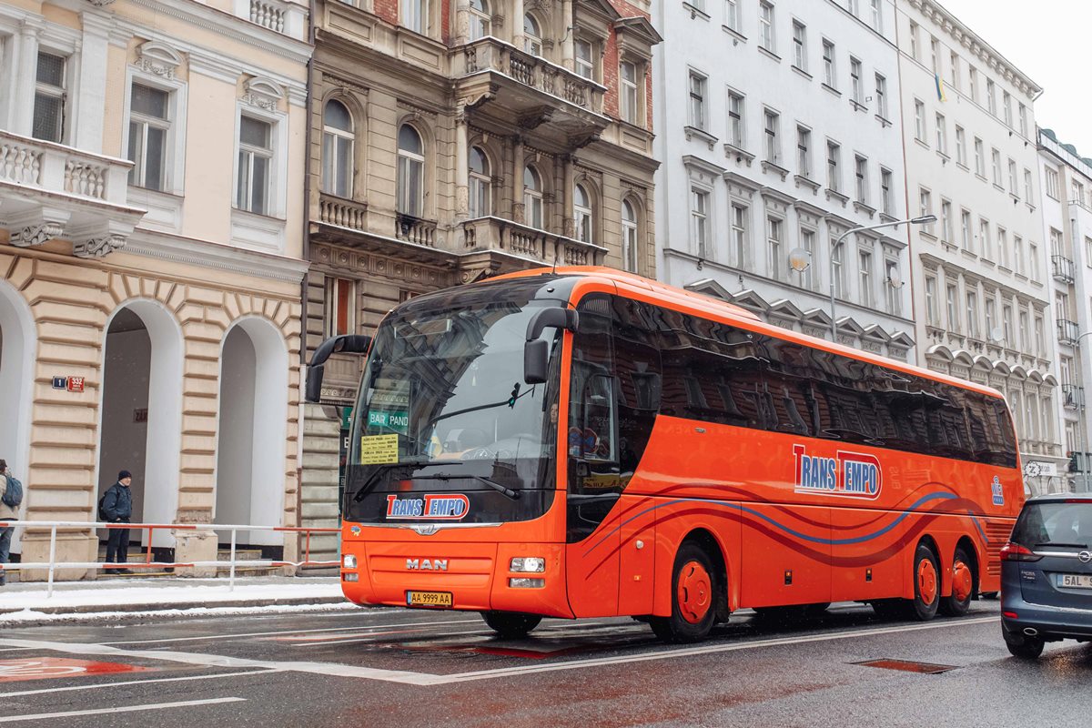 Автобус Луцк - Градец-Кралове