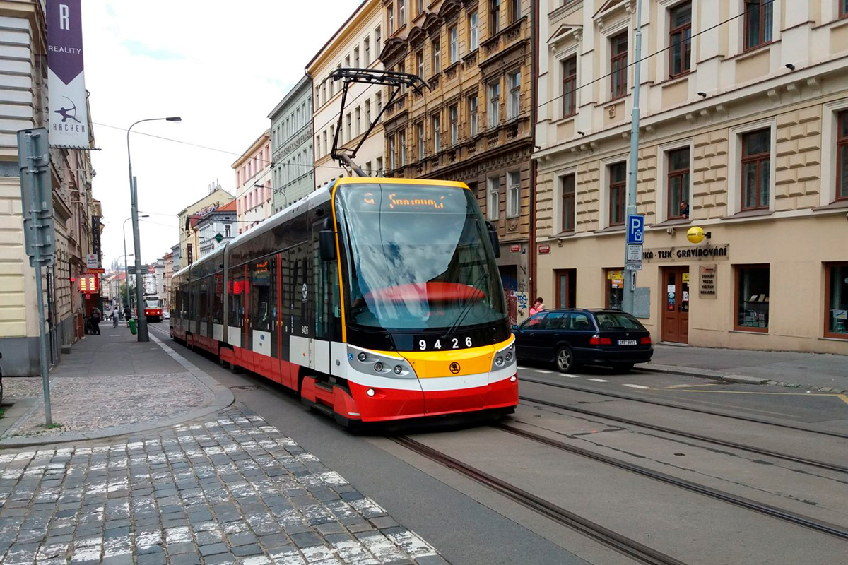 Прага продлила украинцам скидку на транспорт